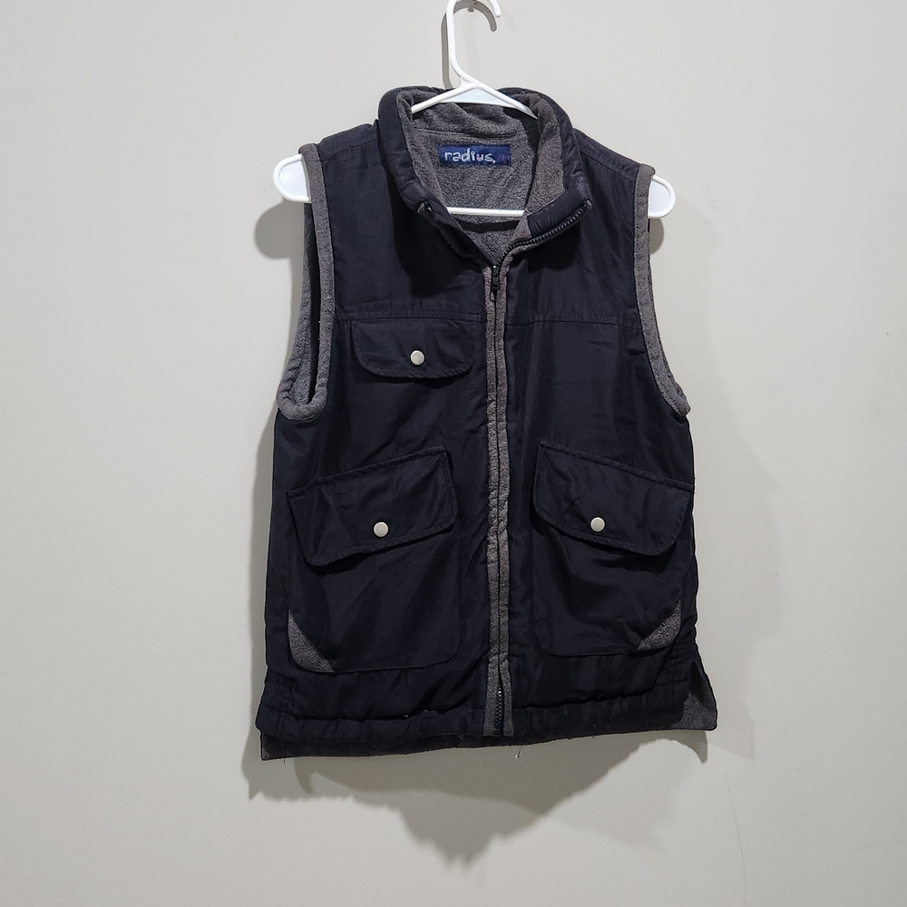 Men's Black Sleeveless Jacket